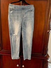 Chico's Pull On Jegging Light Blue Denim Distressed 5-Pocket Slim Jeans