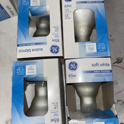 GE BULB 120 V / 65w basic BR 30 Floodlight 700 lumens Lot Of 4