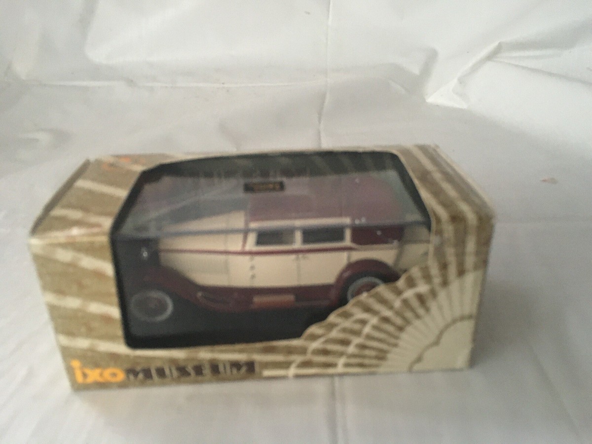 Miniature Voiture Isotta Fraschini Tipo 8 De 1930 - Échelle 1/43 - Marque IXO - Occasion