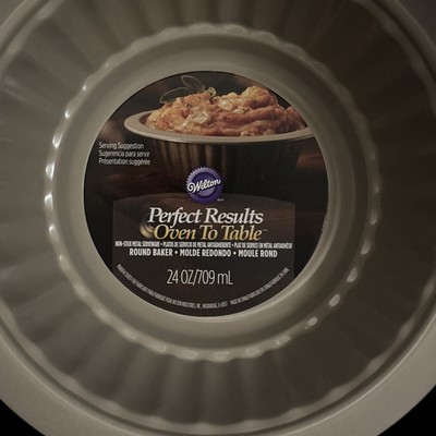 Wilton Perfect Results - Oven To Table - Round Baker - Non-Stick - 2105 -7760