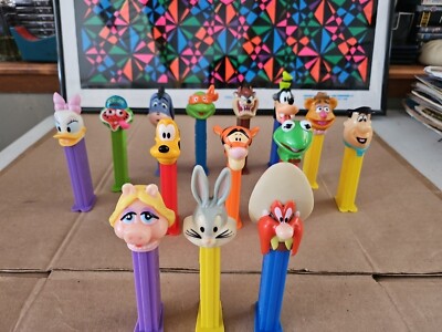 Lot Of 14 Vintage 1990s Warner Bros & Disney PEZ Dispenser W/rares trl8#168