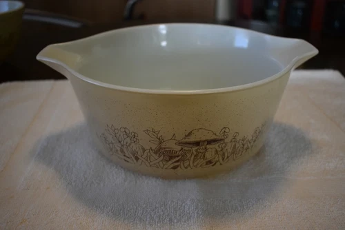VTG Pyrex Forest Fancies Mushroom Vintage Casserole Mixing Bowls 475-B 403 402
