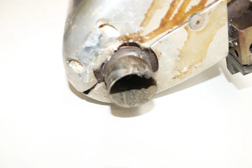 2015 Arctic Cat Zr 5000 Lxr Exhaust Silencer Muffler Resonator Oem - Image 2 of 4