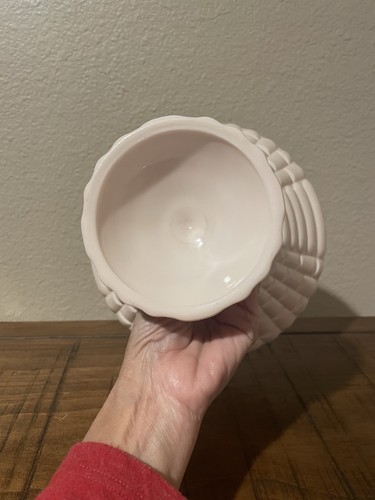 Vintage Jeanette Shell Pink Milk Glass Louisa Pedestal Bowl 1950’s - Picture 4 of 6