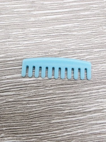 COMB Hard To Find Rare for Jane Janice Josie West Marx Johnny West Blue Vintage