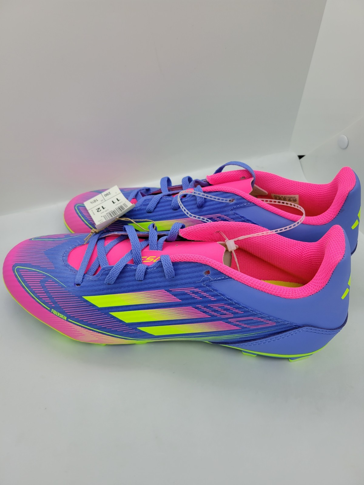 Size 11 Wms 12