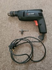 Black & Decker Drill BD162 550W 2600/3000 RPM with Chuck Key