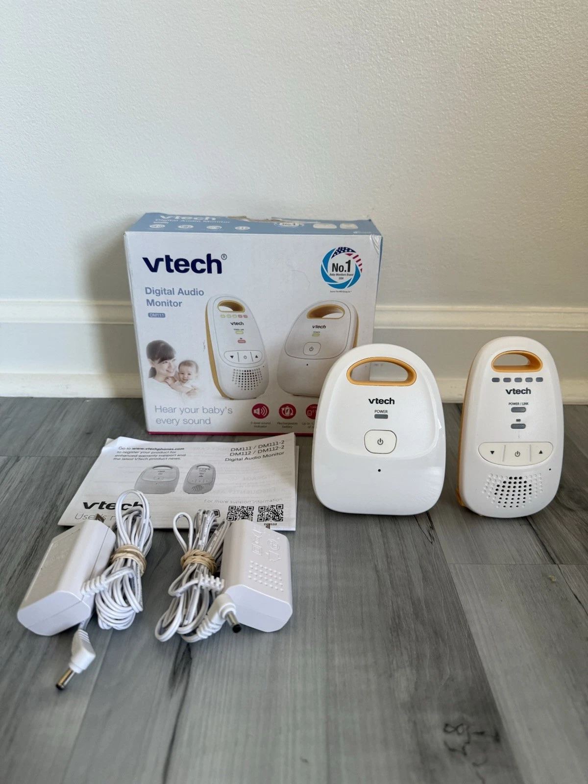 VTech DM111 Digital Audio Voice Monitor 1.9GHz DECT Portable Light Indicator