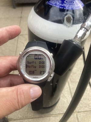 Suunto D9 Tx. Tauchcomputer. Gebraucht aber super Zustand NEUES ARMBAND! Und Sender