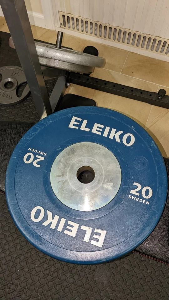 Pares de placas de levantamiento de pesas calibradas Eleiko 20 kg Foto 4 de 4