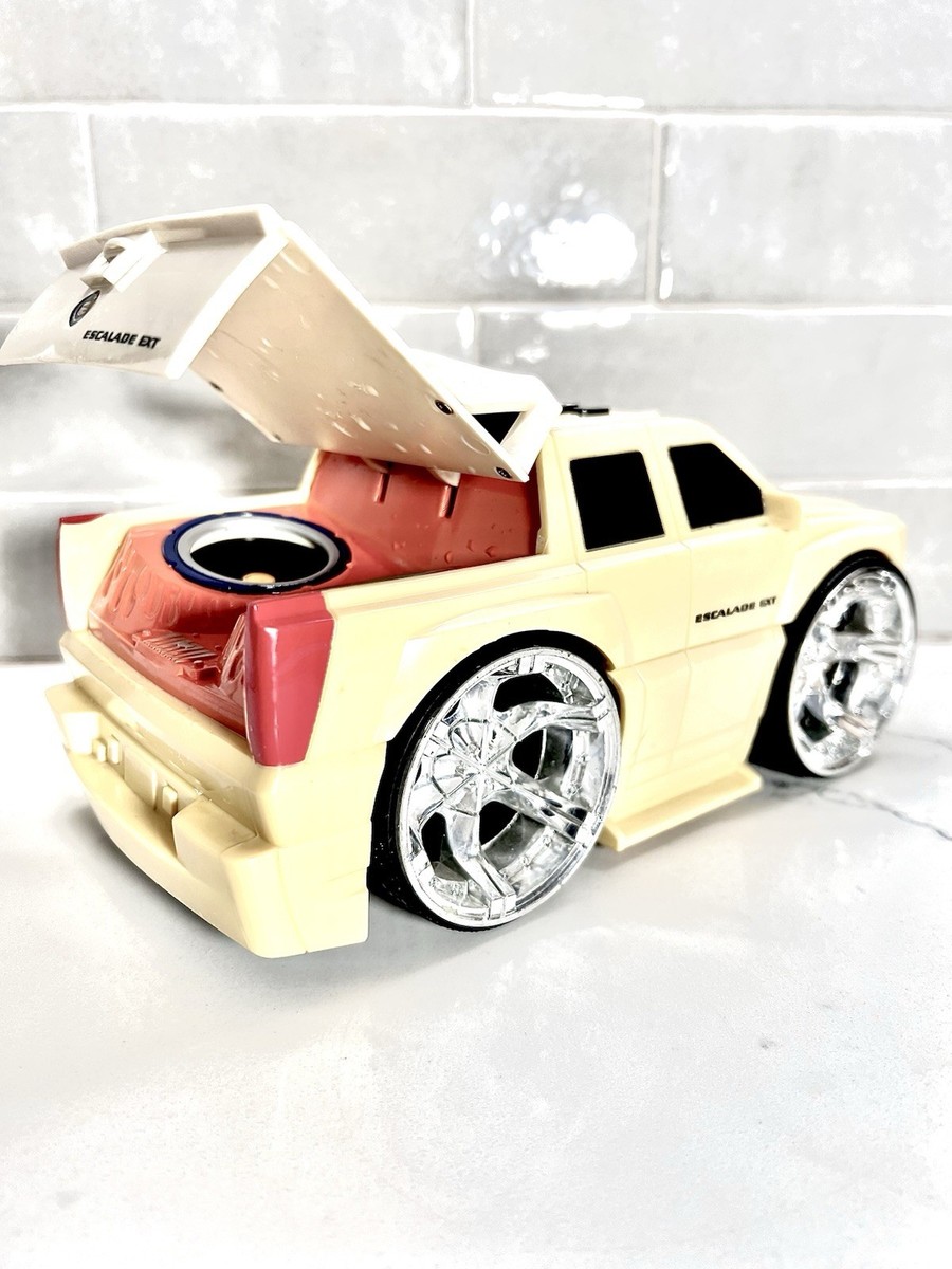 Cadillac Escalade EXT Toy 2007 A-AH INC Lights & Sound!!!! 2003