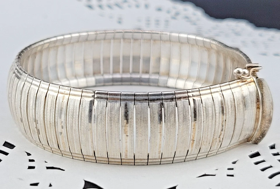 Heavy Vintage 3/4" Wide Omega Chain Signed Italy Sterling Silver Bracelet 7.5" - Image 2 of 4