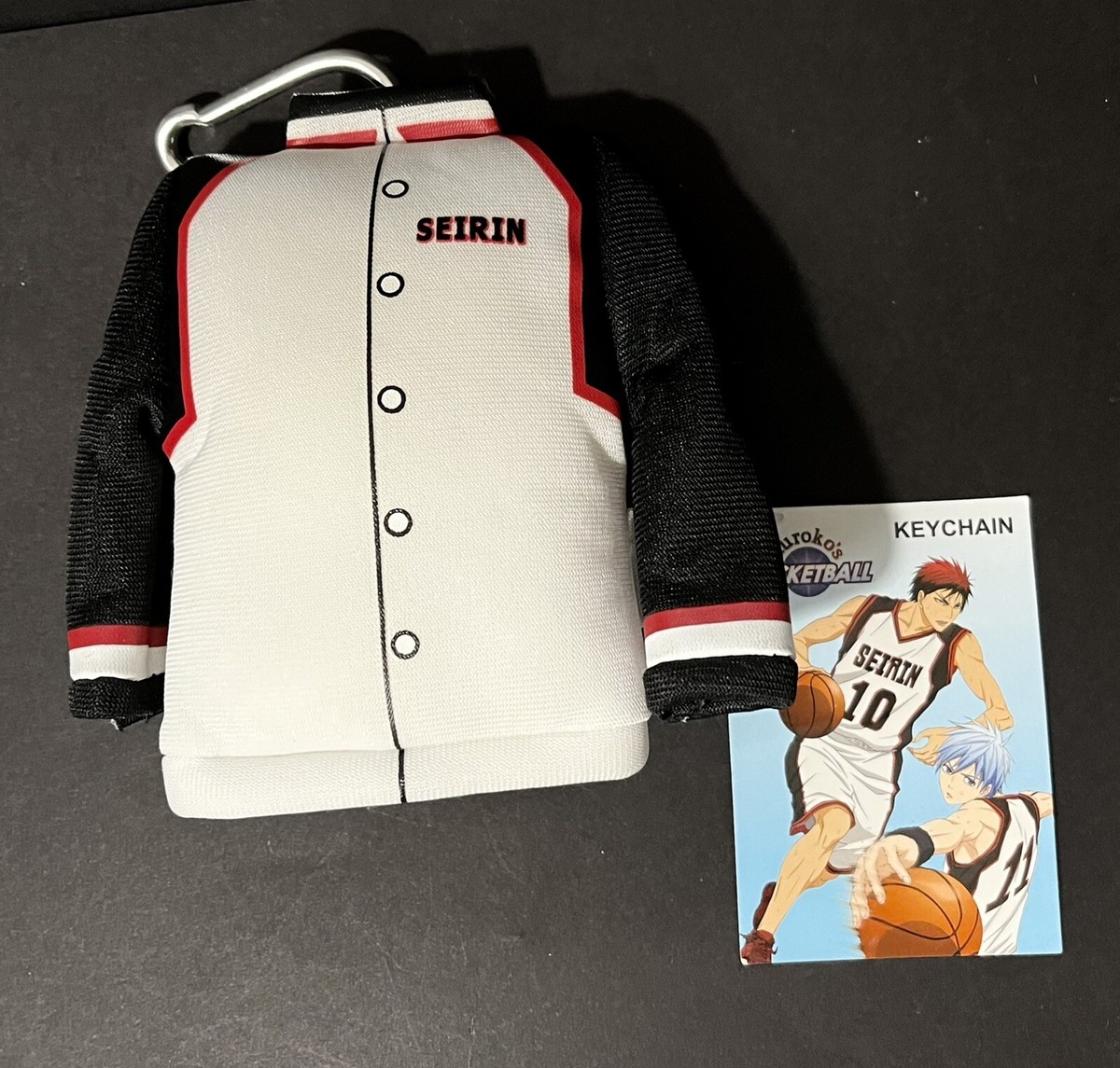 2015 Kuroko's Basketball Seirin Jacket Anime Keychain GE-37273