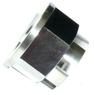 KAWASAKI Z900 2017-2023 REAR AXLE CASTLE FLANGED NUT TITANIUM M18