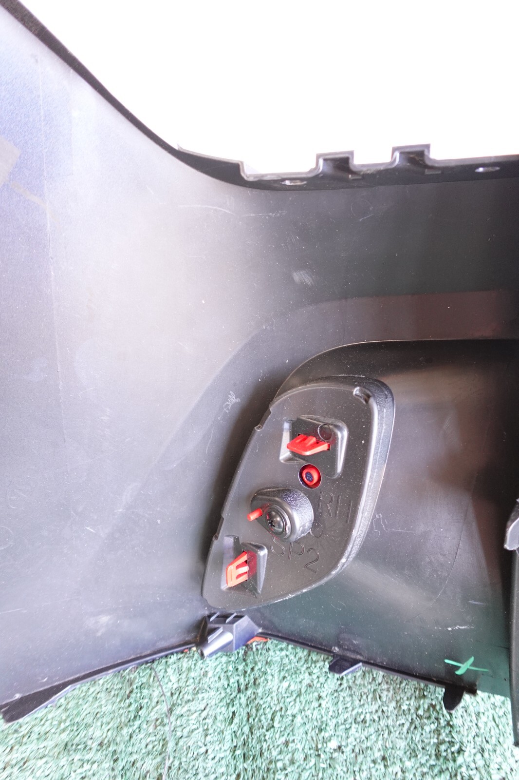 2020 2021 2022 KIA SELTOS RIGHT REAR BUMPER UPPER CORNER PIECE OEM AW67661