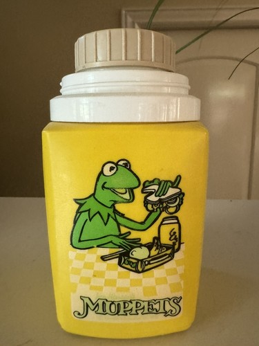 1979 King-Seeley Muppets Yellow & Green Thermos 8 oz Kermit the Frog No Cup