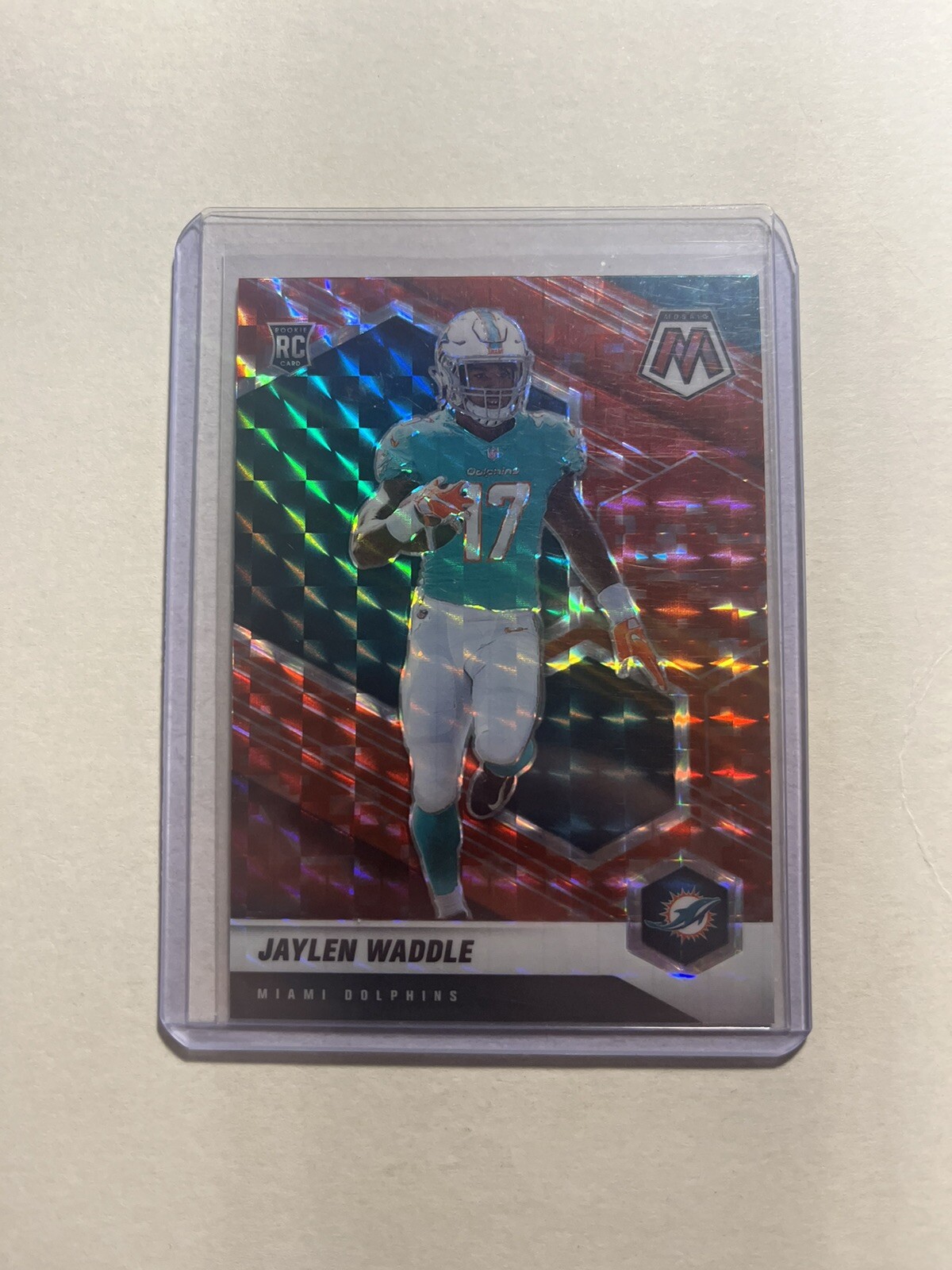 2021 Panini Mosaic Red Prizm Jaylen Waddle #308 Rookie RC Miami Dolphins