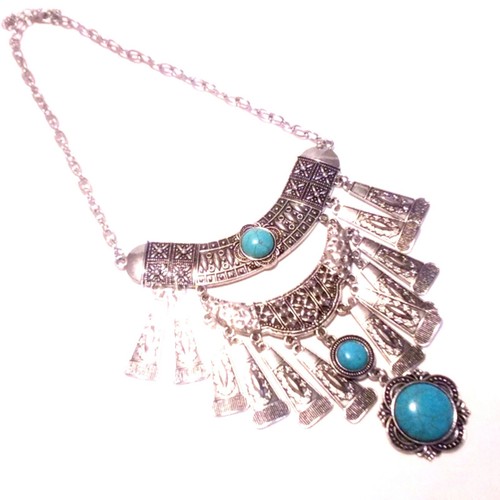 Silver Tone Howlite Southwestern Style Statement Bib Necklace - Picture 2 of 6