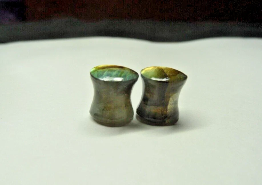 Natural Labradorite Gemstone, Ear Piercing Plugs, Ear Gauge, Tunnels, Blue Fire - Image 3 of 4
