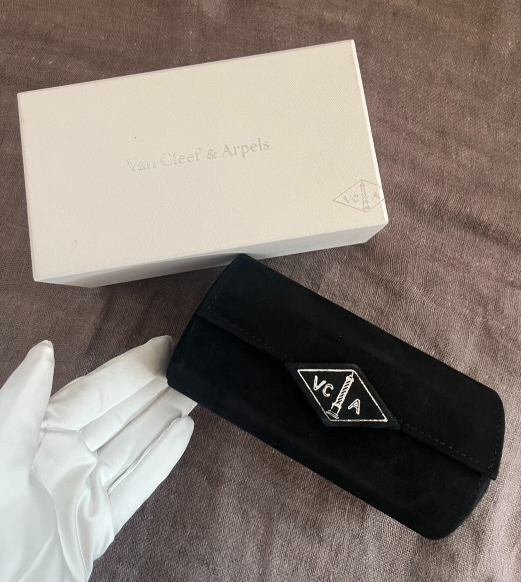 Van Cleef & Arpels Bracelet / Watch Travel Case / Pouch Suede