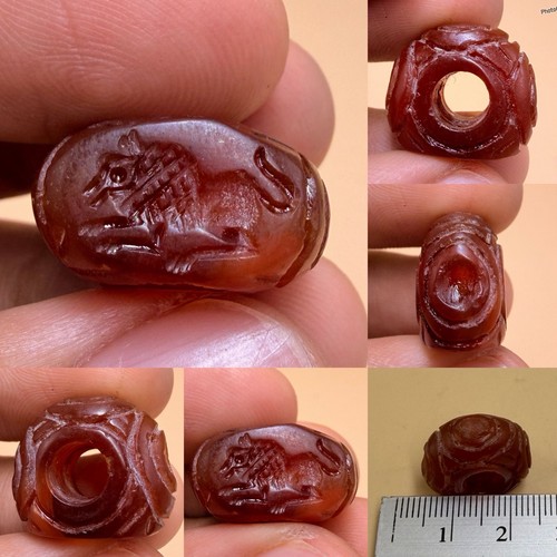 Near Eastern Old Intaglio Seal Stone Lion Ancient  Agate Bead Stamp