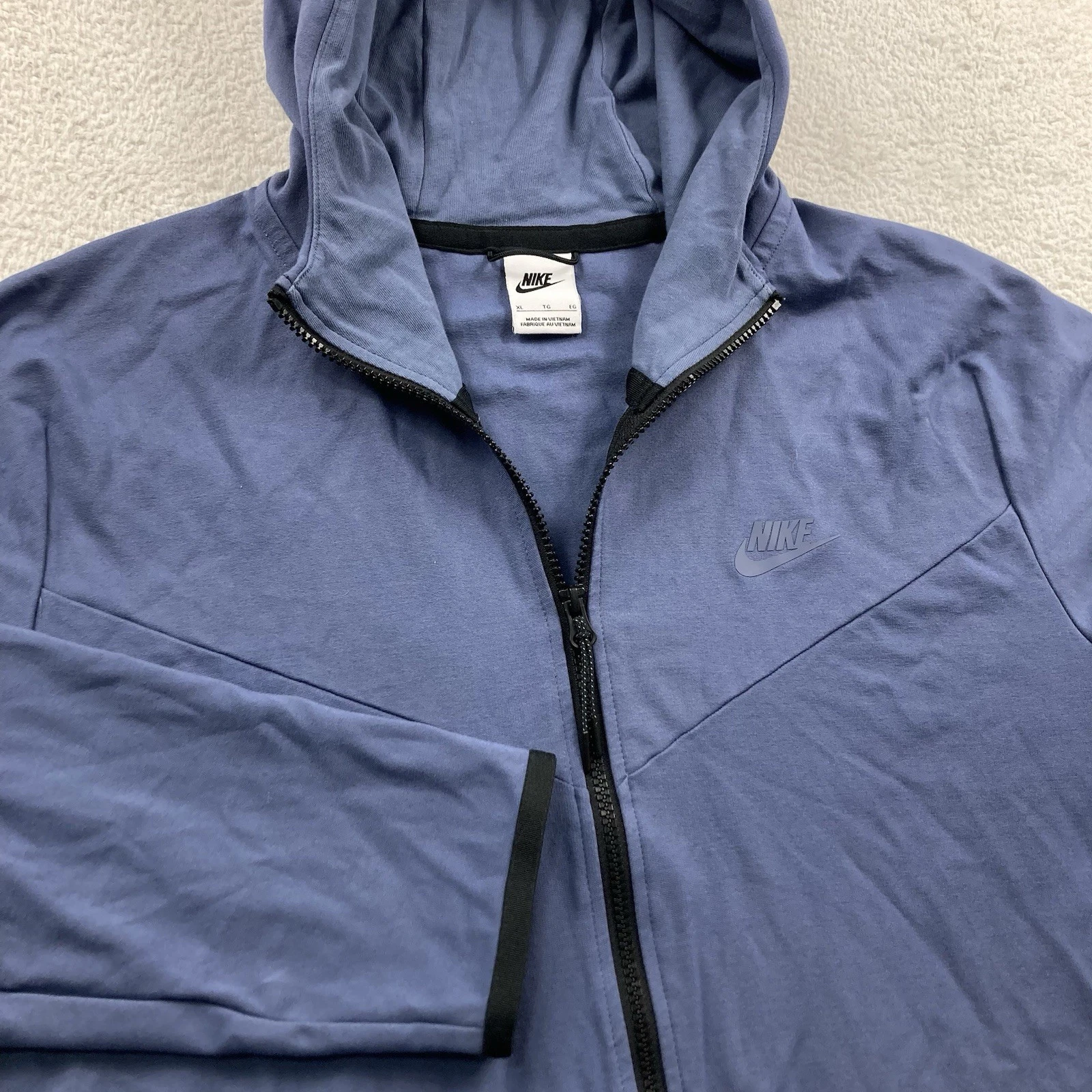 Nike Sportswear Lightweight Tech Fleece Hoodie Mens XL Blue Full Zip DX0822-491
Opens in a new windo
