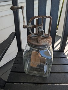Antique No 60 Daisy Butter Churn