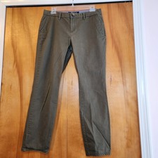 Tommy Hilfiger Women's Hampton Chino Pants in Olive Green, Size 4