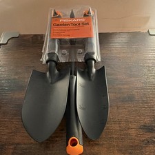 Fiskars 3-Piece Garden Tool Set Trowel Cultivator Transplanter Black/Orange