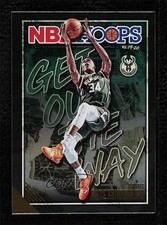 2019-20 Panini NBA Hoops Get Out the Way Holo Giannis Antetokounmpo #14 02v3