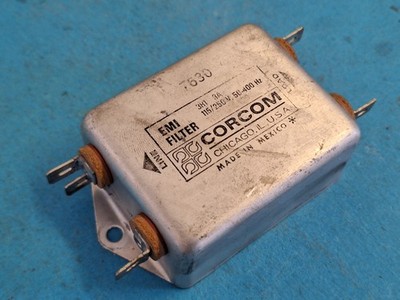 Netz EMI Filter ~ 250V @ 3A ~ Aufputz ~ Corcom - USA