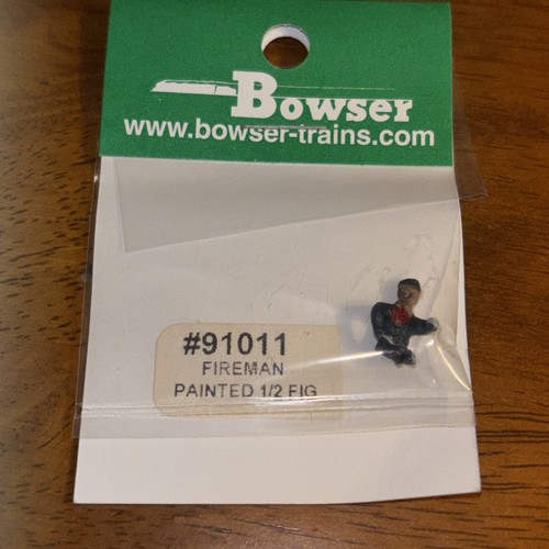 Figura locomotora de vapor pintada de bombero Bowser HO, 91011, nueva | Condition: New