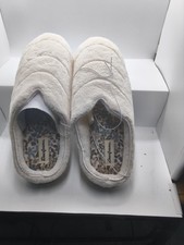 Cream Dearfoams Memory Foam Indoor/Outdoor Slippers Women's L 9 10 NIB