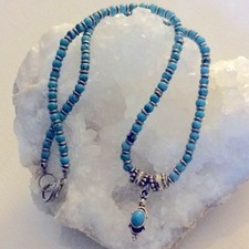 Turquoise Chocker Necklace The Choker Has Silver Accents Size- 8 1/2  