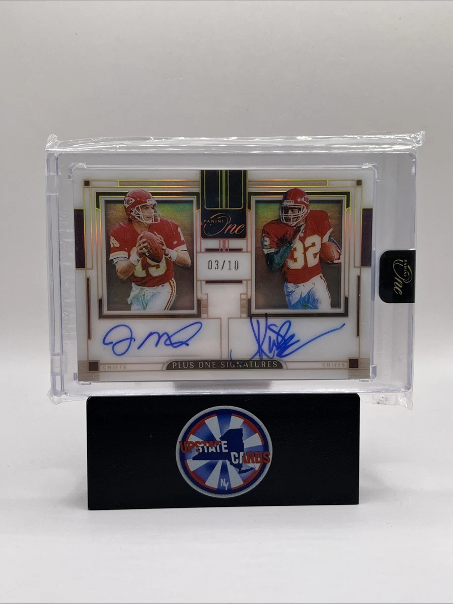 Panini Joe Montana Autographed Football Sports Trading Cards