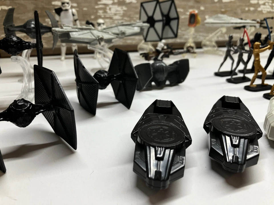 Star Wars Lote De 48 Diecast Matchbox Command Mini Storm Troopers Foto 2 de 4