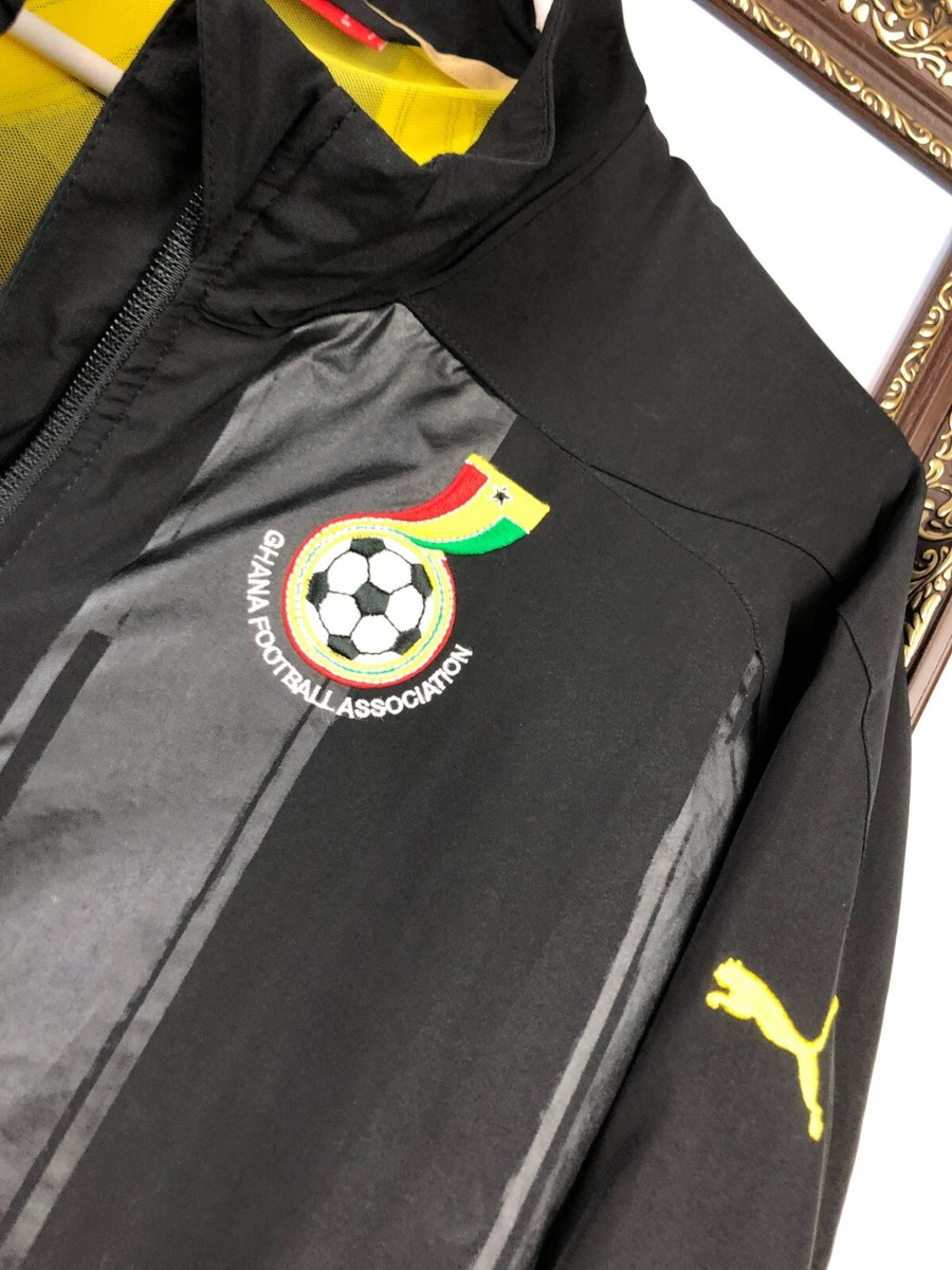 飯塚高校サッカー部 ベンチコート 飯塚高校サッカー部のPUMA ブラック ベンチコート Mサイズ 飯塚