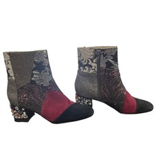 Bettye Muller Jewel Tacón Botines Tapiz Tacón Bloque Talla 7M