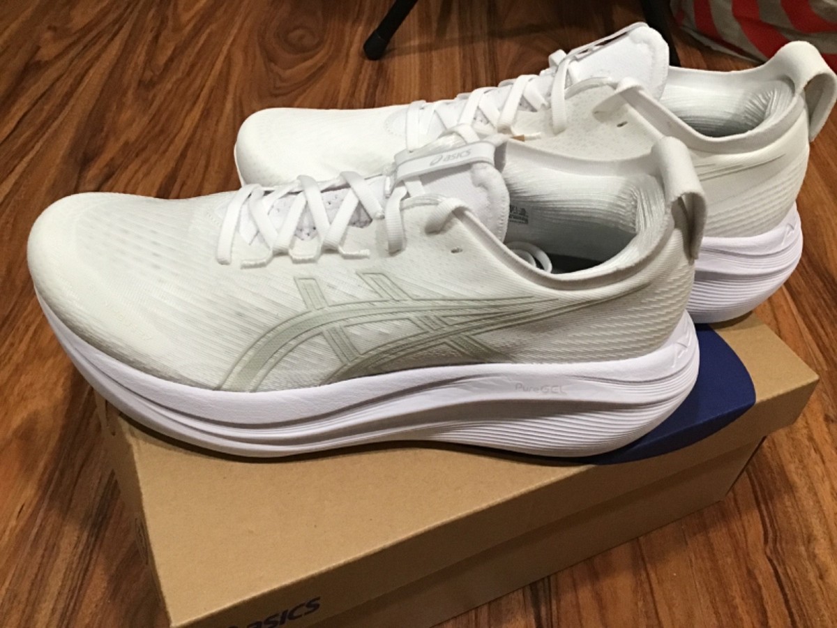 ASICS GEL NIMBUS 27 MEN'S SIZE 10 NEW IN BOX | eBay