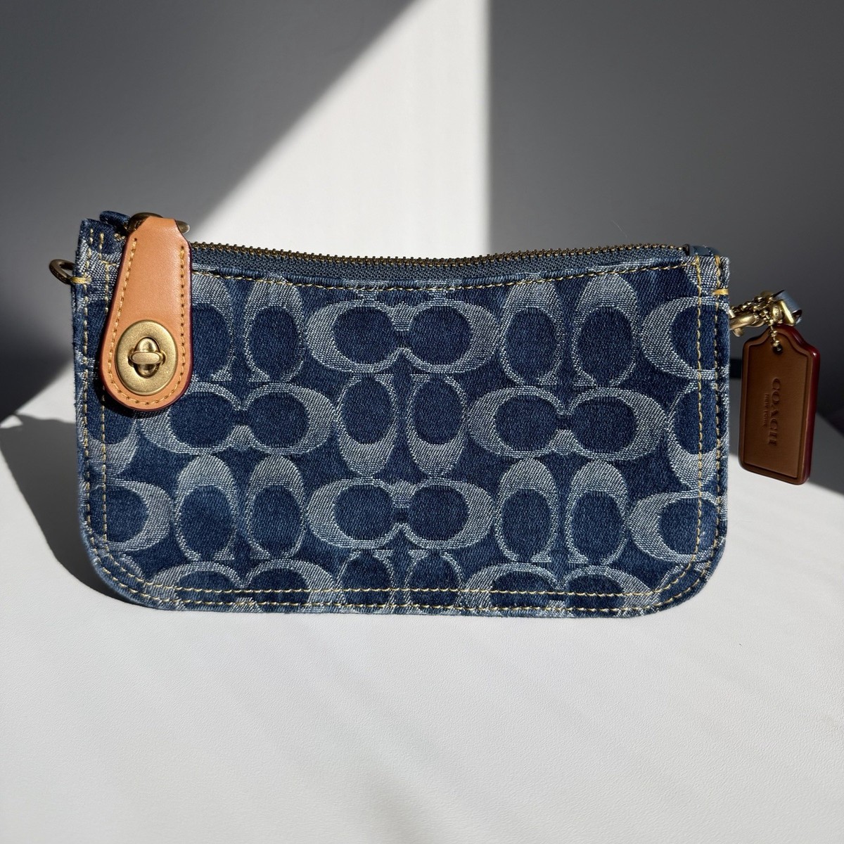 バッグ COACH oneshoulder bag denim signature Coach Denim Signature Penn B4 Shoulder Bag Blue CR688 | Excellent