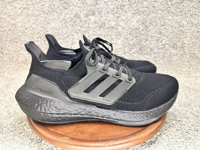 Size 7.5 - adidas UltraBoost 21 Triple Black W