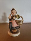 New ListingGoebel "On Holiday" Hummel Figurine Mint Condition #350 1965