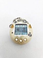 Bandai 1997 Tenshitchi No Tamagotchi Angel Gotchi Pearl White