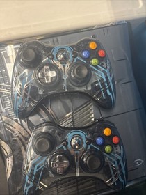 Microsoft Xbox 360 S Halo 4 Console Limited Edition 320GB  - Complete