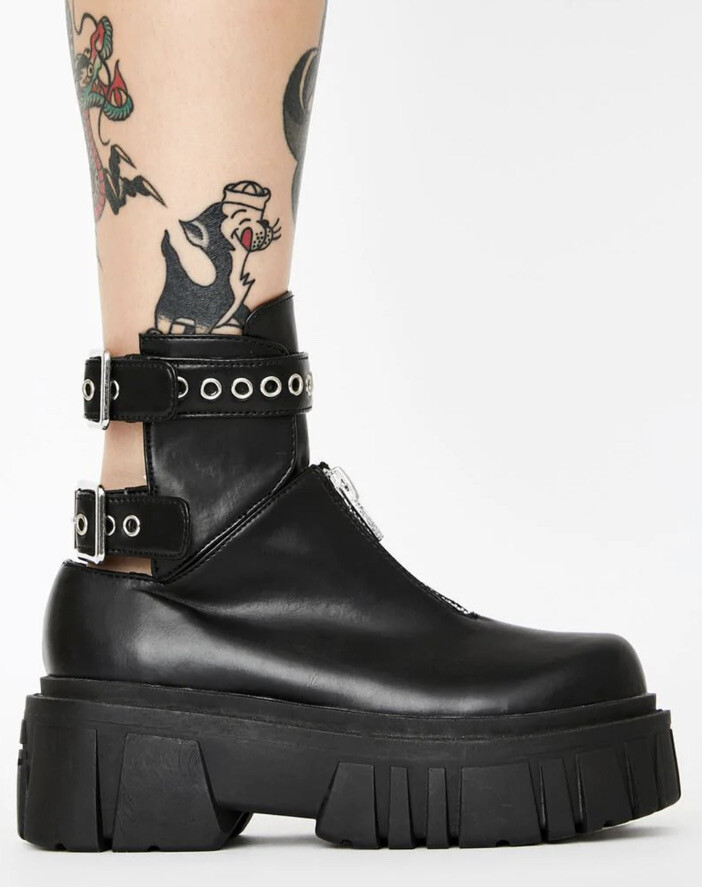 Dolls Kill Current Mood Culture Shock Buckle Boots 9 … Gem