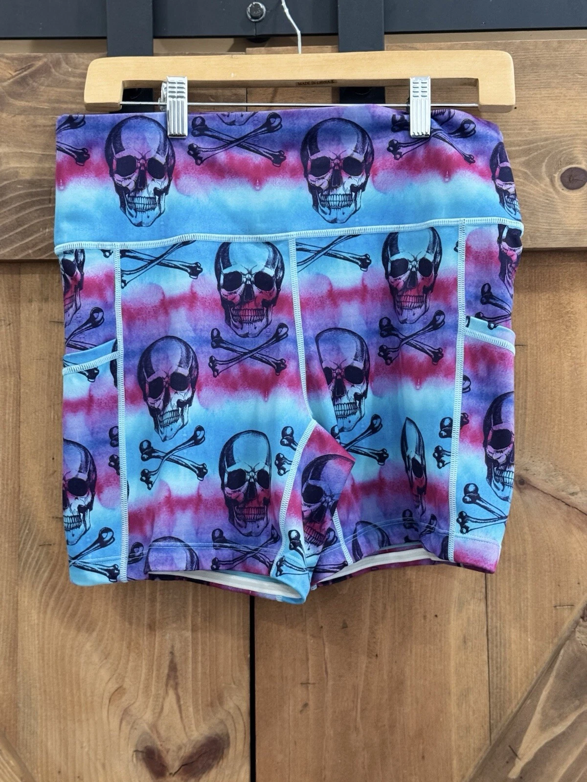 constantly-varied-gear squats approved skulls blue shorts