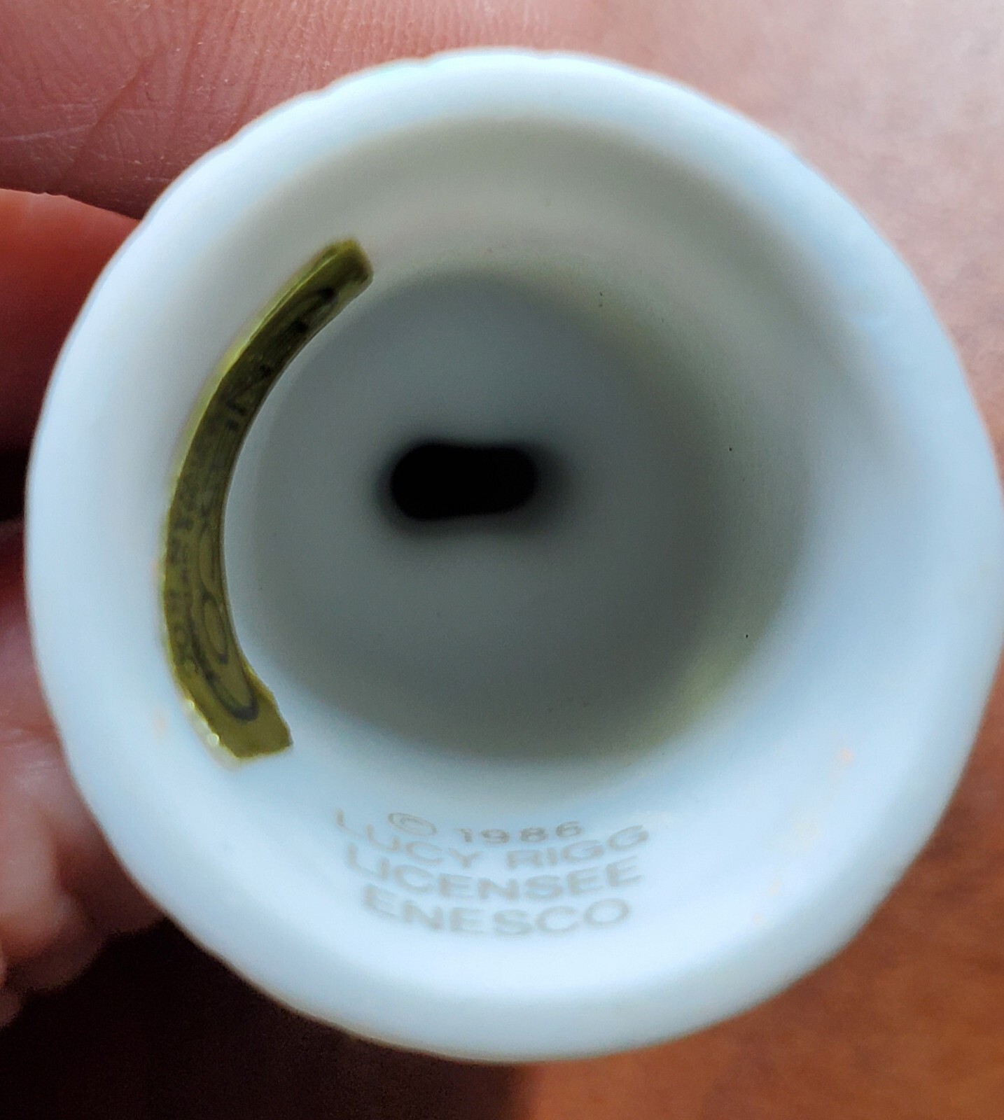 Lucy and Me Lucy Rigg Native American Boy Bear 2" thimble 1986