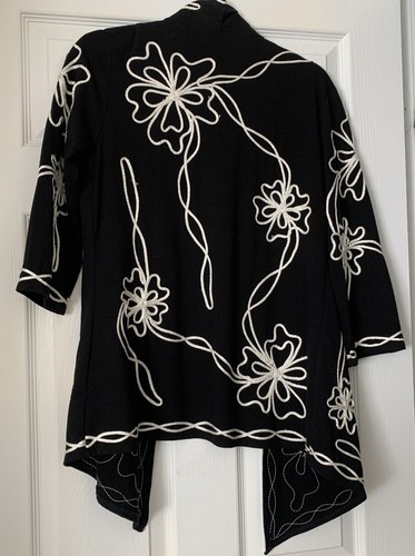 Lauren Michelle Open Front Black Rope Appliqué Cardigan Sweater Women Small - Picture 10 of 13
