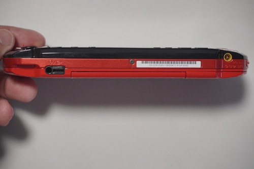 PSP-3000 God of War Negro/Rojo Japón PlayStation Consola Portátil en muy buen estado Venta en EE. UU. - Imagen 8 de 13