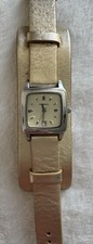 Vintage 90  s Fossil Gold Leather Band Watch